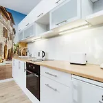 Harmonica Trynitarska By Renters *