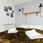 Harmonica Trynitarska By Renters *