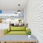 아파트 Harmonica Trynitarska By Renters *