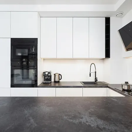 Harmonica Trynitarska By Renters