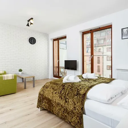 Harmonica Trynitarska By Renters Apartament