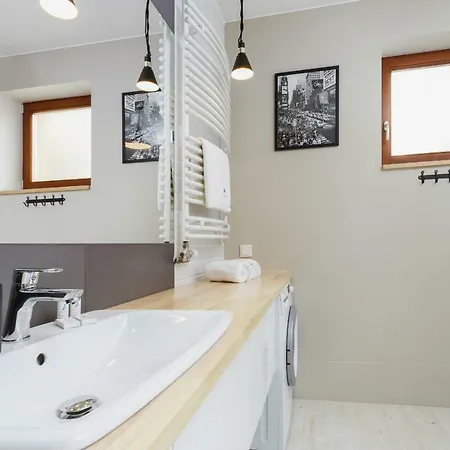 Lägenhet Harmonica Trynitarska By Renters Kraków