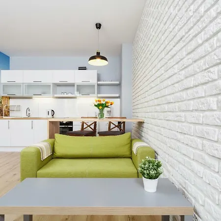 Apartment Harmonica Trynitarska By Renters *