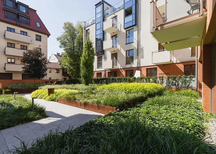 Harmonica Trynitarska By Renters *