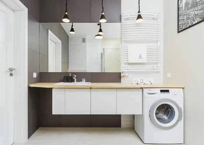 Apartment Harmonica Trynitarska By Renters