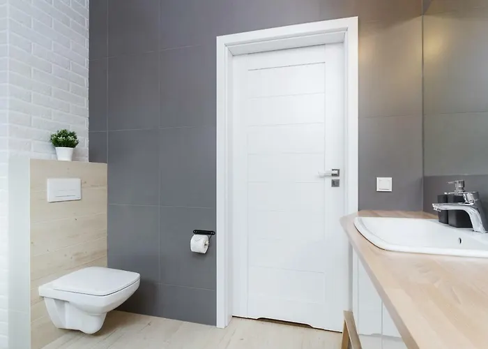 Apartment Harmonica Trynitarska By Renters