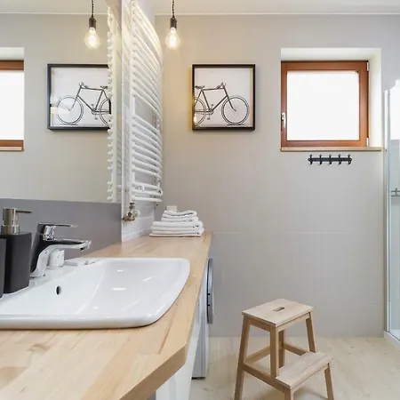 Harmonica Trynitarska By Renters Apartament *