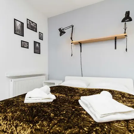 Harmonica Trynitarska By Renters *